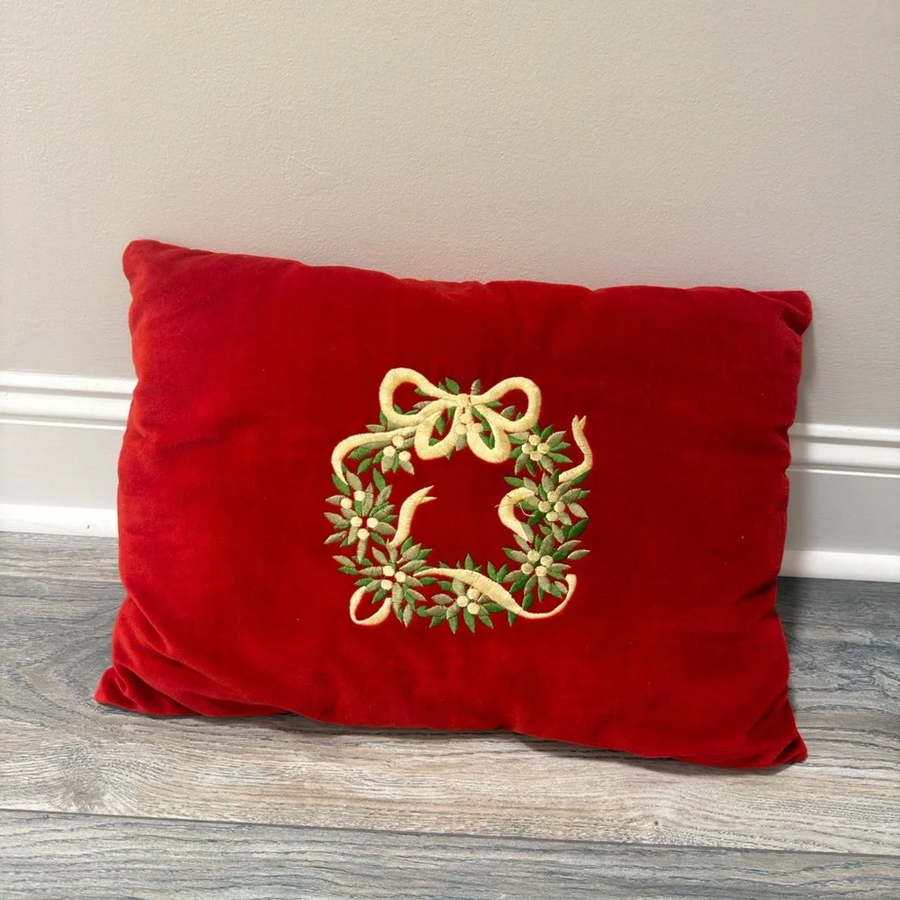 Festive Red Holiday Pillow with Wreath Design